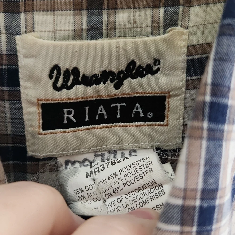 Wrangler riata button